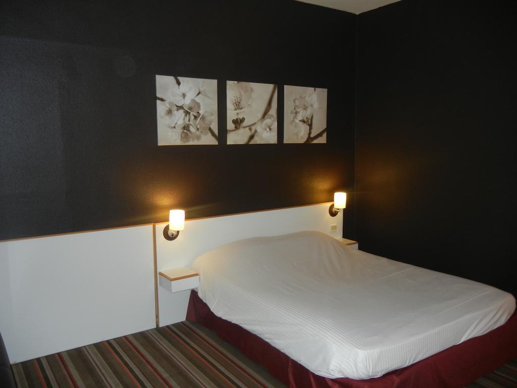Hampton'S Hotel Namur Wepion ภายนอก รูปภาพ